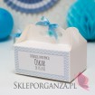Pudełko na ciasto białe Komunia – personalizacja CHEVRON NIEBIESKI